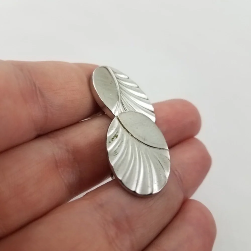 Mid Century Modern‎ Cuff links silver Tone Textured